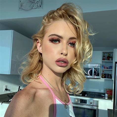 chloe cherry daydream|Chloe Cherry videos list, my 2020 present! : r/chloe.